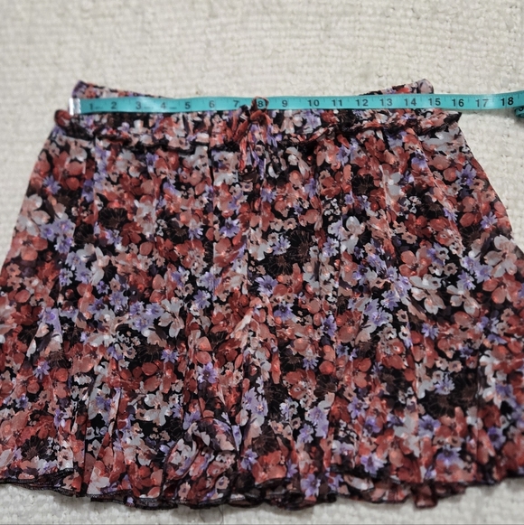 VICI Floral Boho Mini Skirt Pink Purple Size Large - Picture 6 of 10